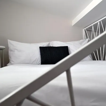 Porta 4 - Ancora בית נופש נאזרה